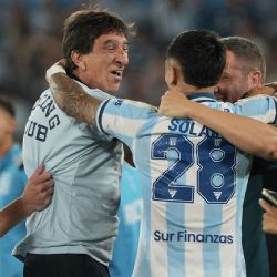 Gustavo Costas, después de eliminar a River: “Estos pibes se juegan la vida”