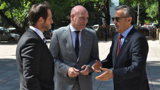 El motivo por el que Cornejo no quiere perder el control del Colegio de Abogados