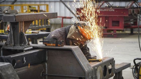 La inversión se desploma 11,6% interual a pesar del leve repunte en la actividad económica