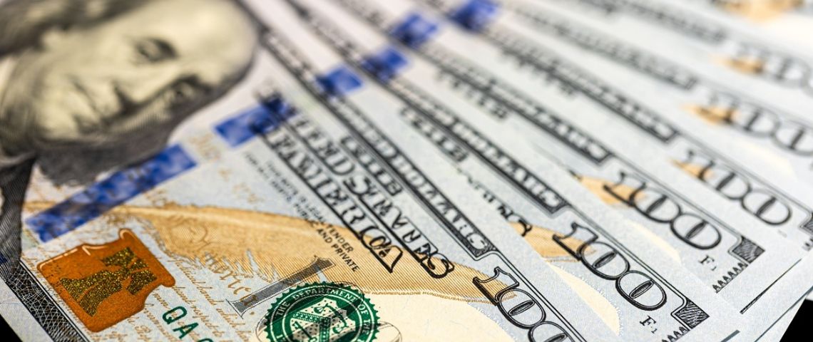 El dólar oficial cerró la semana a la baja 