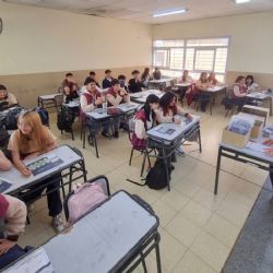 Ocho de cada diez argentinos quiere que se enseñe planificación financiera en las escuelas