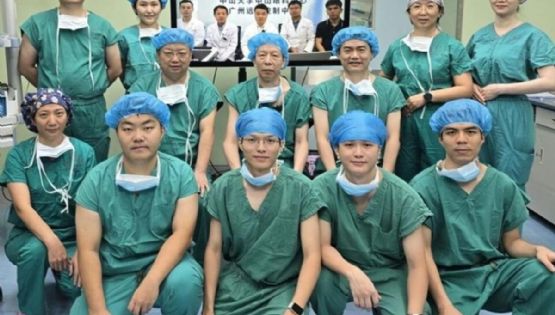 Cirujanos chinos realizaron una cirugía remota con un robot conectado a 5G