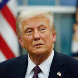 Trump le pagará a inmigrantes para que se vayan de EEUU en Navidad