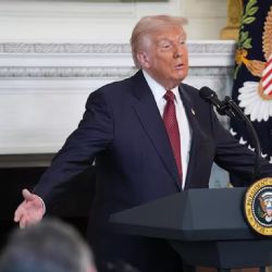 Trump dijo que tratará con Venezuela "por las buenas o por las malas"