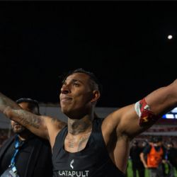 Sebastián Villa confirmó su salida de Independiente Rivadavia