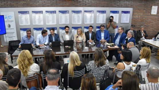 La Legislatura comenzó a analizar dos de los proyectos mineros de Cornejo