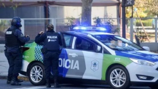Un policía mató a un motochorro que intentó robarle cuando iba a su trabajo