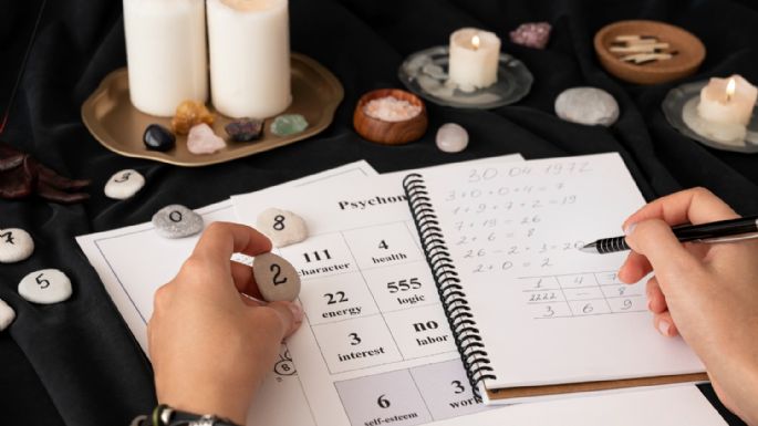 Numerología del 9 de noviembre: el fin de un ciclo y la cúspide de la sabiduría