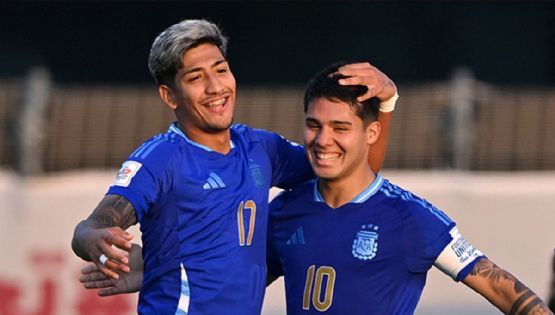 La Selección argentina demolió a Fiji y cerró la fase de grupos invicta