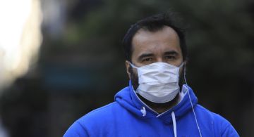 Cataluña restablece el uso obligatorio de mascarillas en hospitales