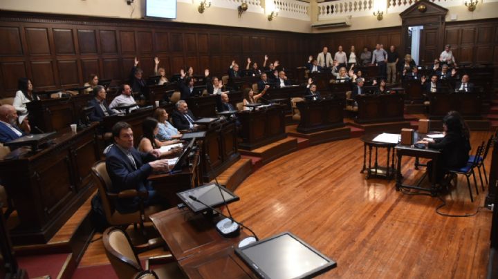 Tras la aprobación de San Jorge, un sector del PJ cargó contra la interna del partido