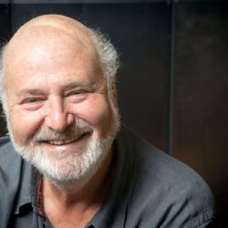 Qué se sabe de la muerte del director de cine Rob Reiner y de su esposa