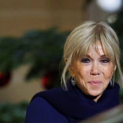 Brigitte Macron llamó “sucias p...” a un grupo de feministas