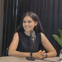 Romina Méndez: "Cuando usamos plataformas con IA, los chicos no faltan, van a la escuela"