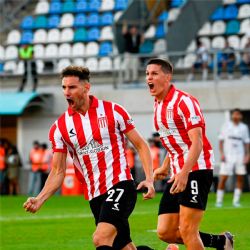 A que finales clasificó Estudiantes de La Plata tras obtener el Trofeo de Campeones
