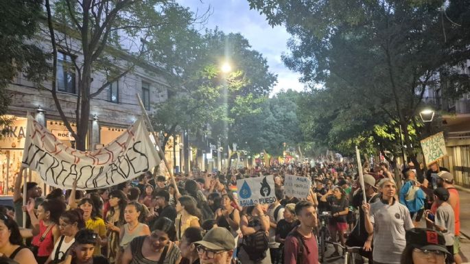 Casi 10 mil personas contra San Jorge por el centro de Mendoza