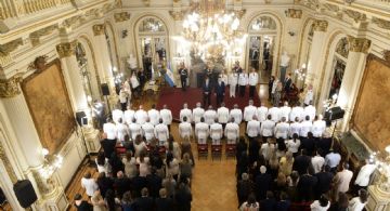 Drástico cambio en la cúpula de las Fuerzas Armadas