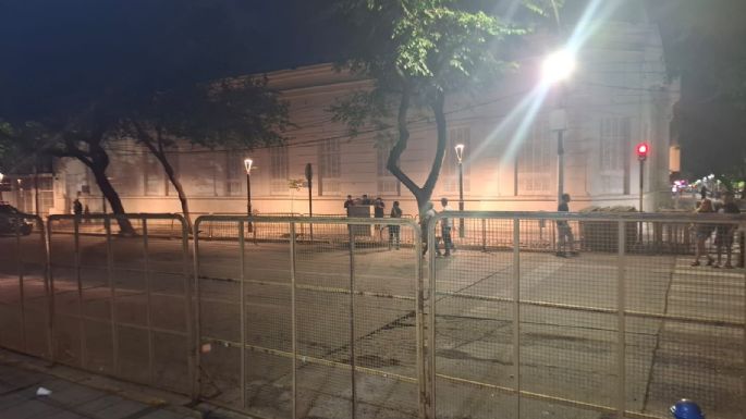 Llegan los ambientalistas antimineros a la Plaza Independencia