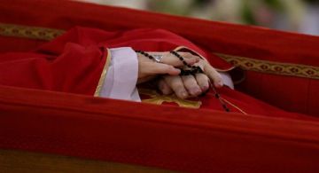 Más de 20.000 personas despidieron al papa Francisco