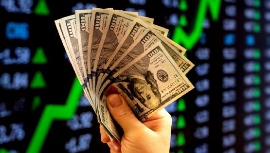 Balance negativo: entre enero y marzo salieron del país USD 5.191 millones más de los que entraron