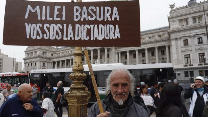 Tensión en una nueva marcha de los jubilados