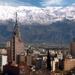Una apuesta a democratizar el discurso público