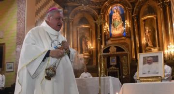 El arzobispo de Mendoza envió un mensaje desde el Vaticano