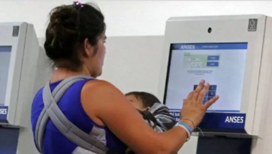 AUH: Cómo cobrar el refuerzo de $82 mil