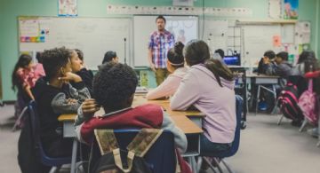 Una escuela elimina las materias y deja que los alumnos diseñen su propio programa