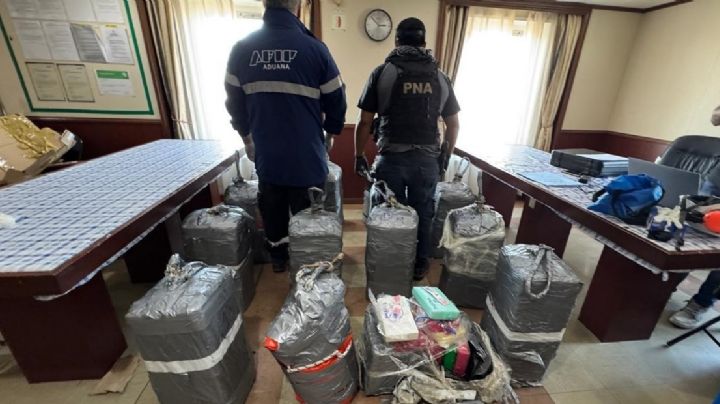 La Aduana descubrió 400 kilos de cocaína en un buque
