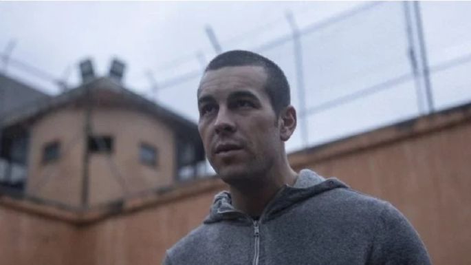 Imperdible serie protagonizada por Mario Casas