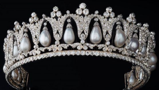 La Pearl Poiré: la delicada tiara de la Reina Dinamarca 