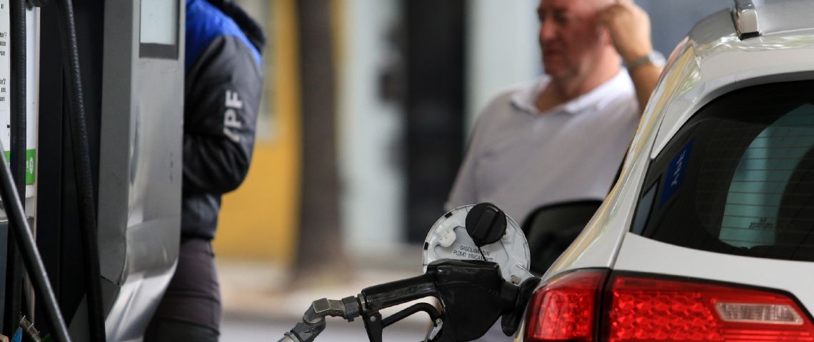 En la era Milei el precio de los combustibles aumentó más de 550%