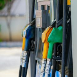 En octubre, la venta de combustibles cayó 1,2% interanual 