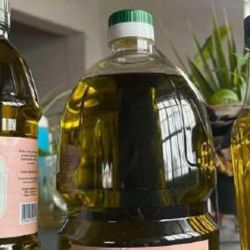 Prohibieron la venta y consumo de un aceite de oliva