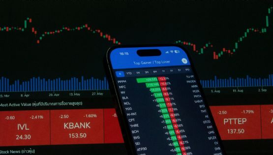 Mercados financieros: Argentina en vilo por posible recategorización