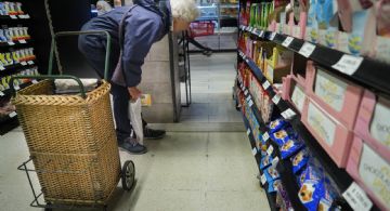 Tras 15 meses de caída, repuntó el consumo