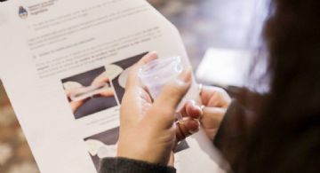 "Programas ideológicos": Nación no entregará más copas menstruales