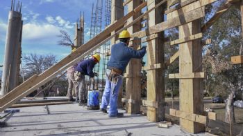 El empleo asalariado perdió 86.000 puestos de trabajo en los últimos seis meses