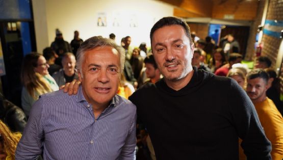 Una encuesta empuja a Cornejo hacia un acuerdo con Milei