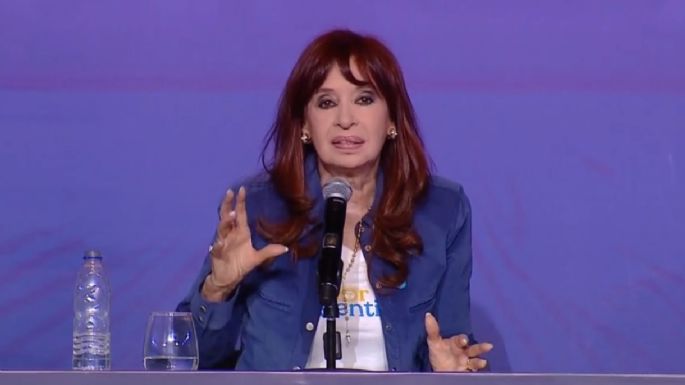 Cristina calificó de "desgobierno" a Milei