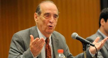 Arriazu: "El plan colchón puede traer inflación en dólares"