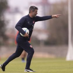 Independiente busca un lugar en los octavos de final