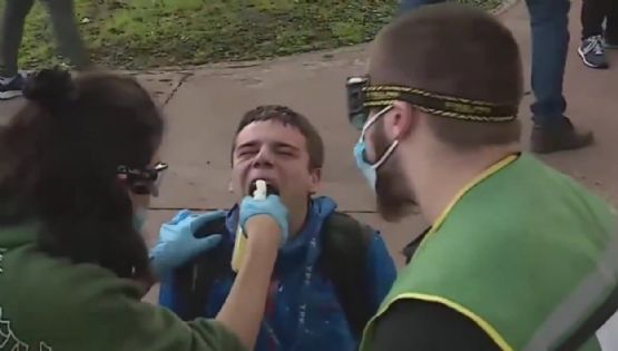 Agredieron al fotoperiodista que había sido increpado por Santiago Caputo