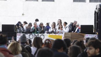 Trabajadores del Garrahan celebraron el aumento salarial