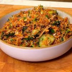 Tentate con esta ensalada de arroz crispy