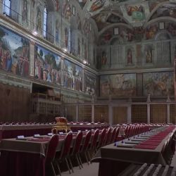 Así prepararon la Capilla Sixtina para recibir el Cónclave