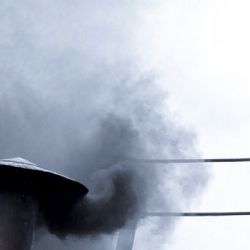 Los compuestos químicos con los que se crea el humo vaticano