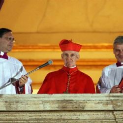Cómo y cuándo surgió la frase "habemus papam"