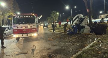 Dos personas murieron en un choque en Maipú